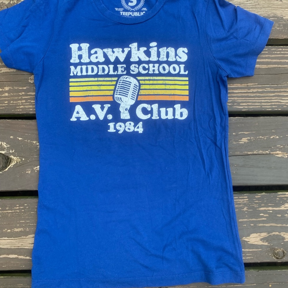 Stranger Things Tshirt, size small